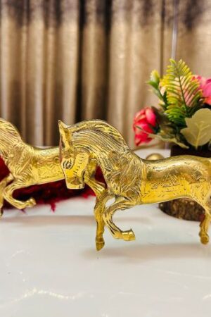 The Golden Trot –Horse Duo